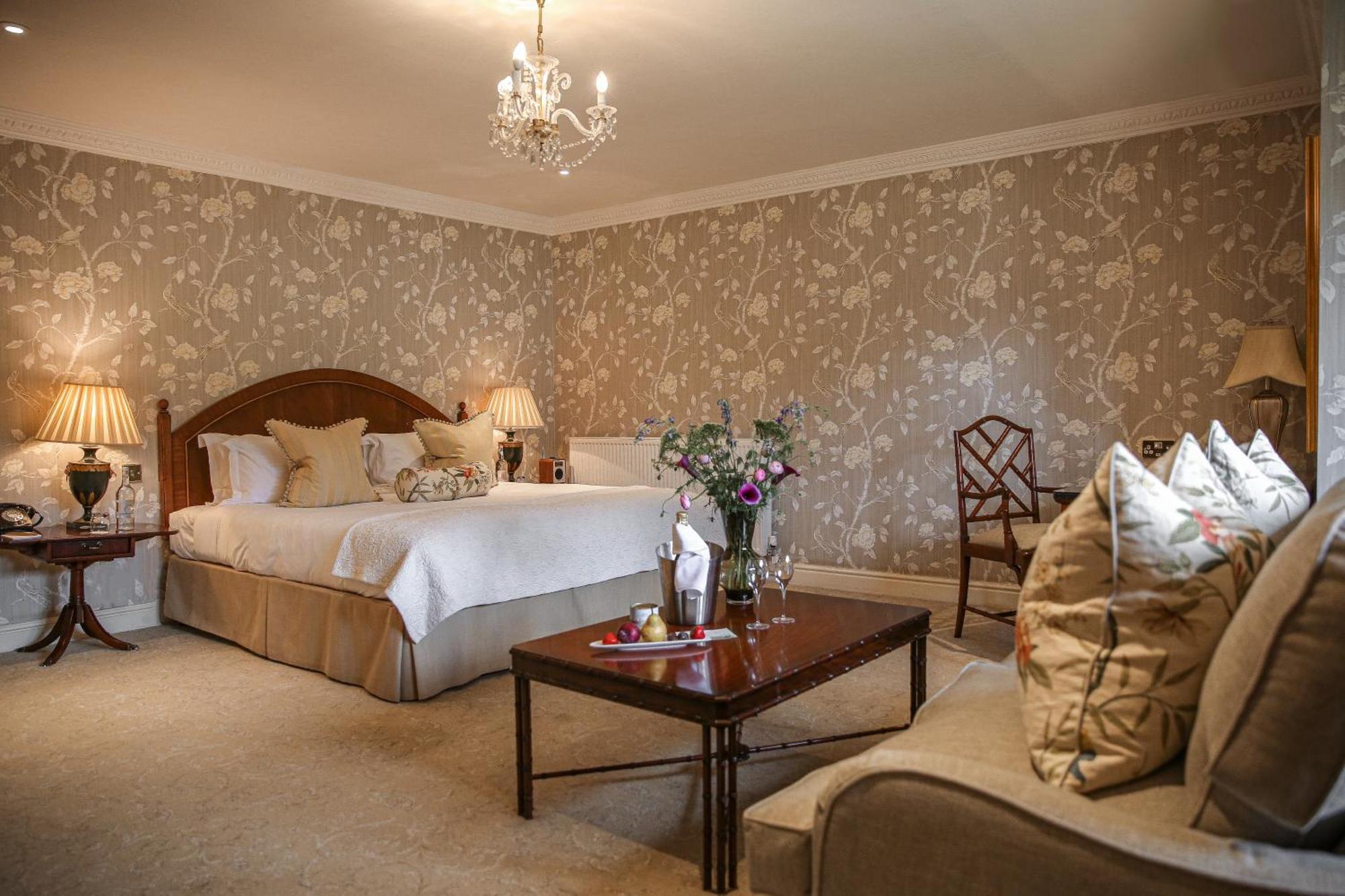 Lucknam Park Hotel Chippenham  Zewnętrze zdjęcie